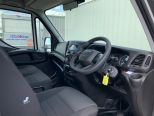 IVECO DAILY 35S14 2.3 DCI 140 BHP 4.1 METRE LUTON + 500KG TAILLIFT - 3028 - 23