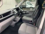 VOLKSWAGEN TRANSPORTER 2.0 110 TDI HIGHLINE 4 BERTH CAMPERVAN - 3054 - 31