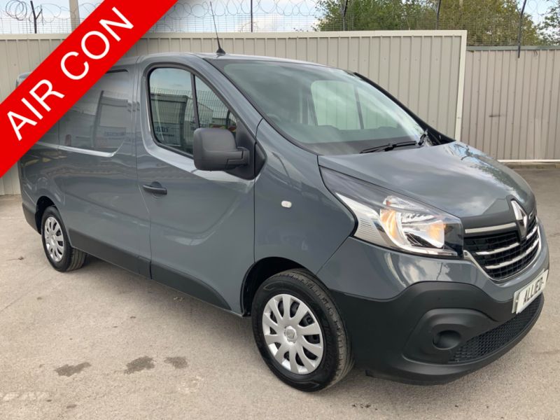 Used RENAULT TRAFIC in Castleford West Yorkshire for sale