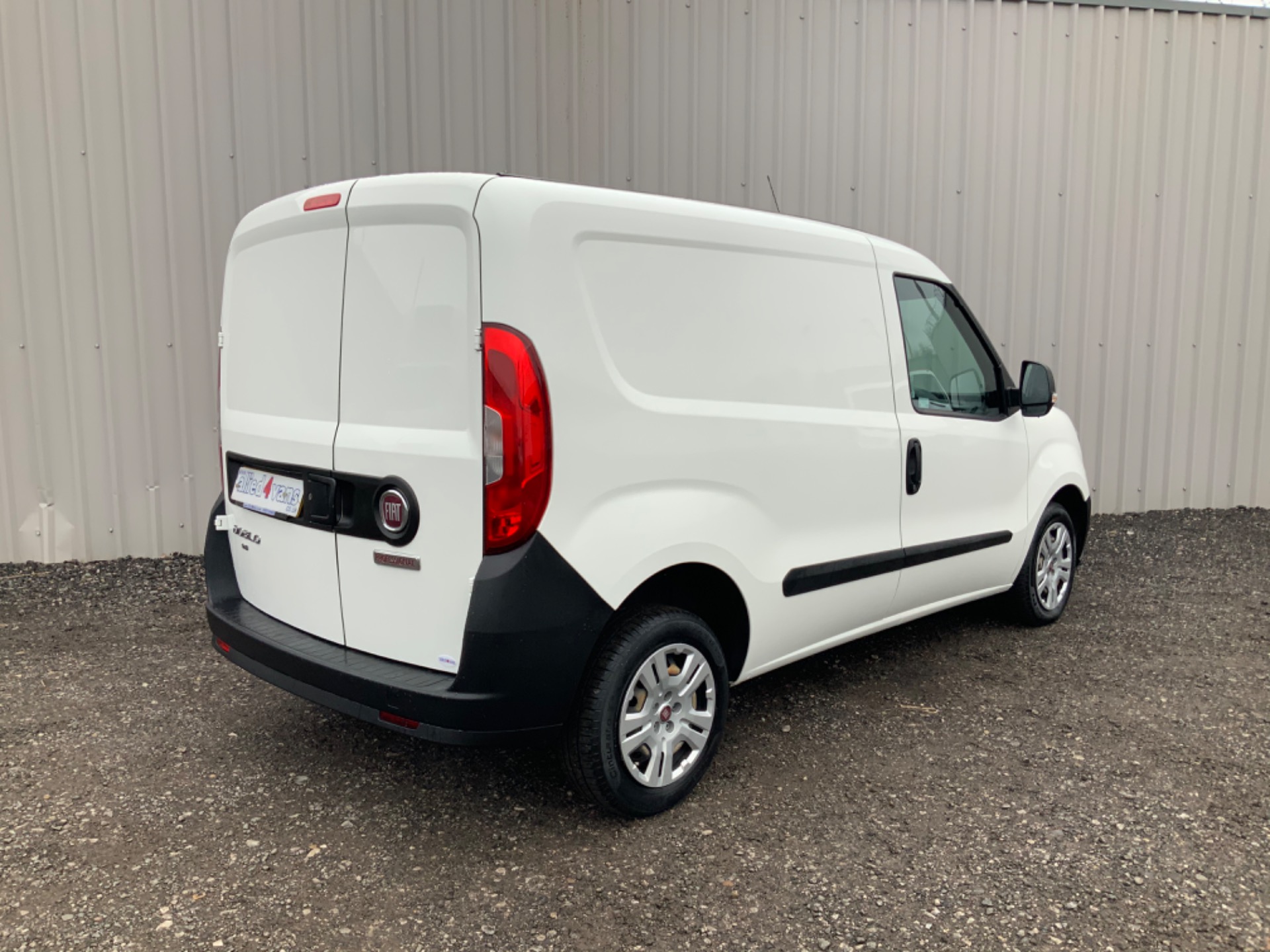 Used FIAT DOBLO CARGO 1.3 16V MULTIJET II ** EURO 6 **, WHITE, 1.2, Panel Van, Castleford West