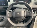 PEUGEOT PARTNER BLUEHDI PROFESSIONAL PREMIUM L1 - 3231 - 15