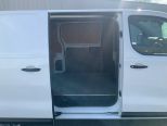 VAUXHALL VIVARO 1.5 100BHP L2H1 2900 DYNAMIC ** LONG WHEELBASE ** AIR CON ** CRUISE CONTROL ** REVERSE SENSORS ** - 3379 - 18