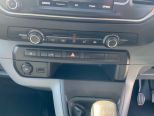 VAUXHALL VIVARO 1.5 100BHP L2H1 2900 DYNAMIC ** LONG WHEELBASE ** AIR CON ** CRUISE CONTROL ** REVERSE SENSORS ** - 3379 - 32