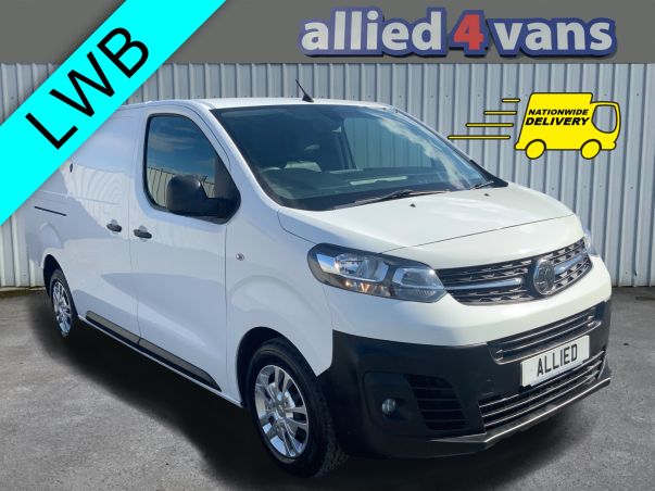 Used VAUXHALL VIVARO 1.5 100BHP L2H1 2900 DYNAMIC ** LONG WHEELBASE ** AIR CON ** CRUISE CONTROL ** REVERSE SENSORS ** for Sale