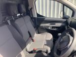 PEUGEOT PARTNER BLUEHDI PROFESSIONAL PREMIUM L1 - 3231 - 12
