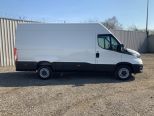 IVECO DAILY IVECO DAILY 35S14 2.3D HPI 140BHP MWB ** HIGH ROOF ** AIR CON ** CRUISE CONTROL ** REAR WHEEL DRIVE ** - 3370 - 11
