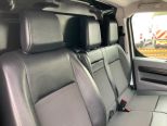 VAUXHALL VIVARO 2900 1.5  L2H1 LWB SPORTIVE ** EURO 6 ** A/C ** - 3051 - 29