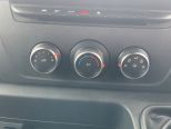 RENAULT MASTER ** LML35 2.3 L4H2 EURO 6 BUSINESS DCI ** AIR CON ** SAT NAV ** REVERSE CAMERA **  - 3242 - 38