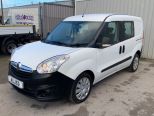 VAUXHALL COMBO 1.3 CDTI 5 SEATER COMBI CREW VAN ** LOW MILEAGE ** EURO 6 ** - 3155 - 3
