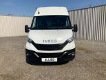 IVECO DAILY IVECO DAILY 35S14 2.3D HPI 140BHP MWB ** HIGH ROOF ** AIR CON ** CRUISE CONTROL ** REAR WHEEL DRIVE ** - 3370 - 2