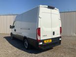 IVECO DAILY IVECO DAILY 35S14 2.3D HPI 140BHP MWB ** HIGH ROOF ** AIR CON ** CRUISE CONTROL ** REAR WHEEL DRIVE ** - 3370 - 7