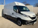 IVECO DAILY 35S14 3520 MEDIUM WHEEL BASE ** REAR WHEEL DRIVE ** A/C ** - 2933 - 2